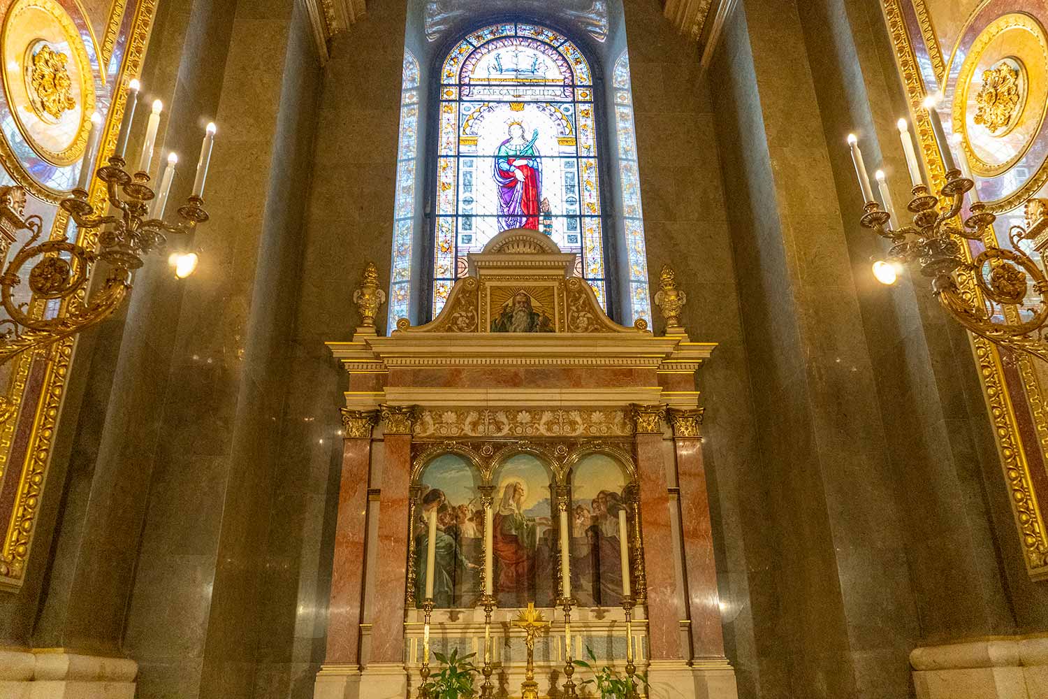 Monument and Art 2, St. Stephen's Basilica, Budapest, Hungary